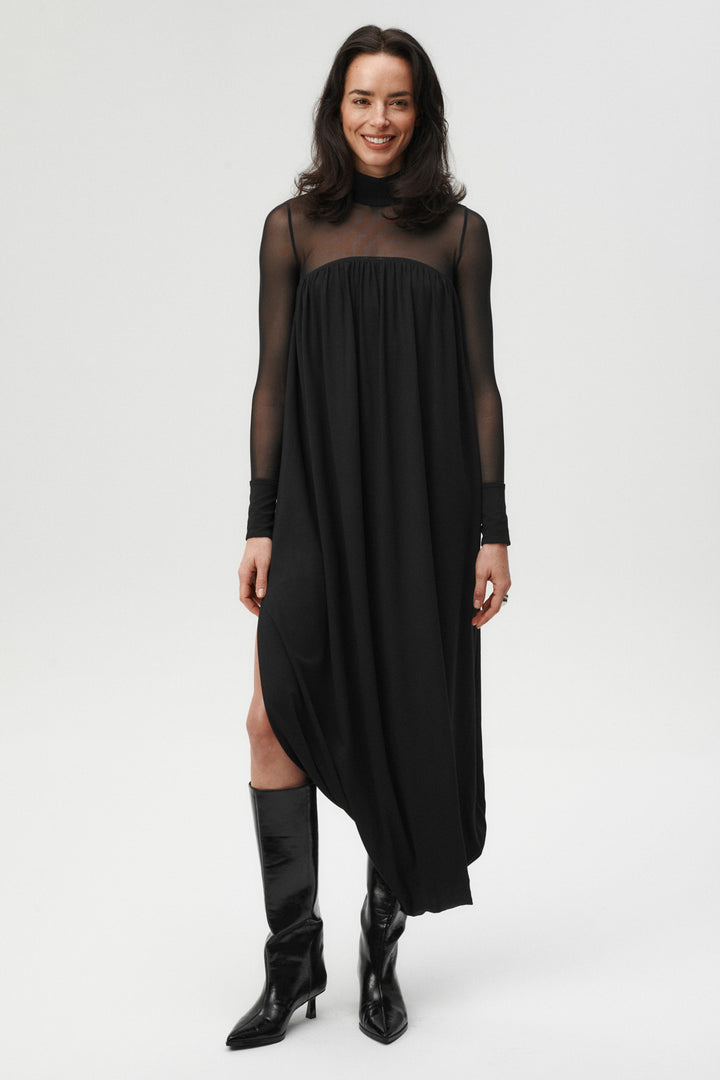 La Nube Dress Black - Undress Code EUR